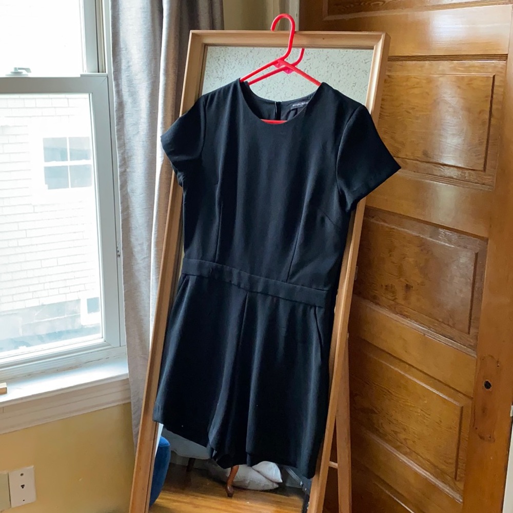 Black banana republic romper size 4